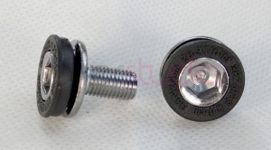 Śruby do korb czarne